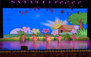 江蘇壹城劇院戶內(nèi)舞臺LED顯示屏項目