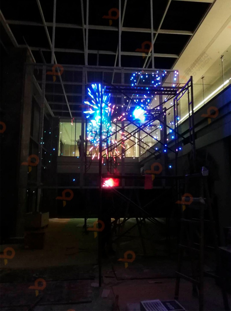 1556163919270733.jpg 廣東東莞美狐裝飾展廳透明屏項目 (800).jpg